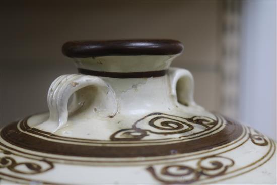 A Chinese cizhou vase, Yuan dynasty 8in.